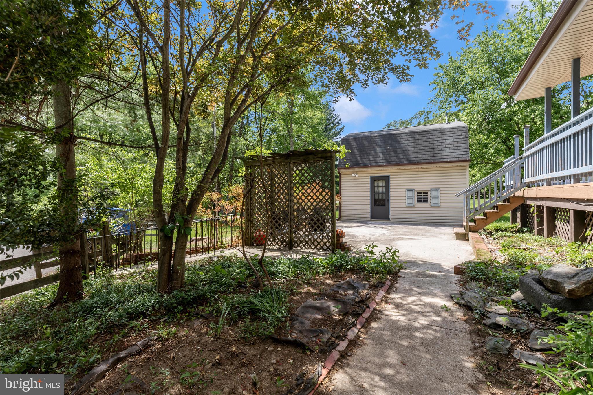 3020 CHESTNUT GROVE ROAD