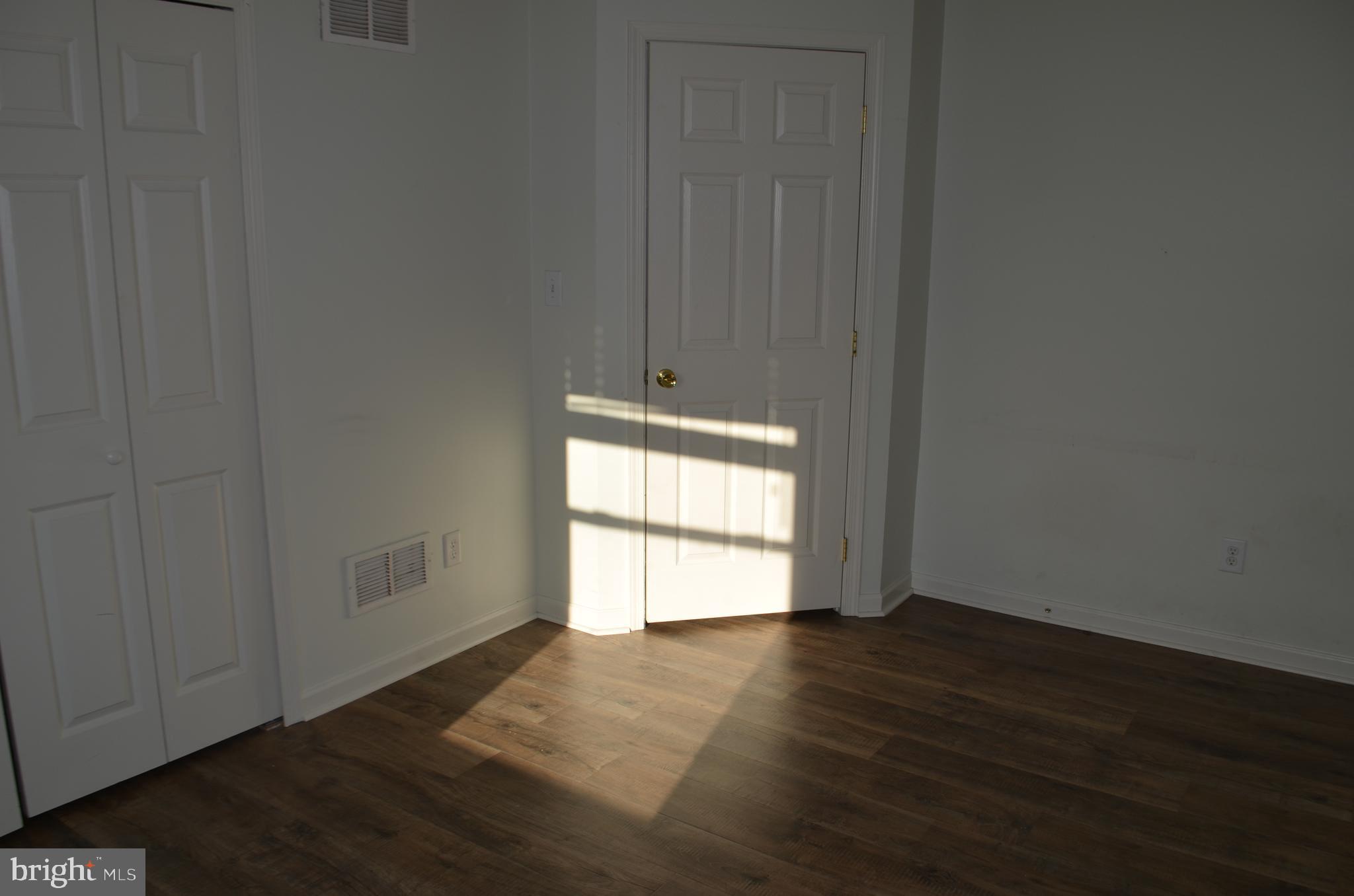 12113 FALLEN TIMBERS CIRCLE