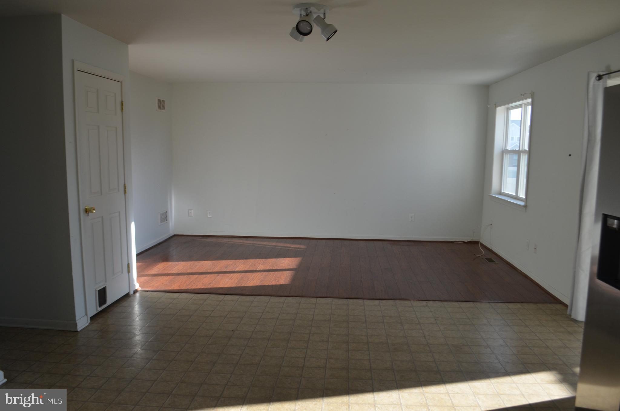 12113 FALLEN TIMBERS CIRCLE