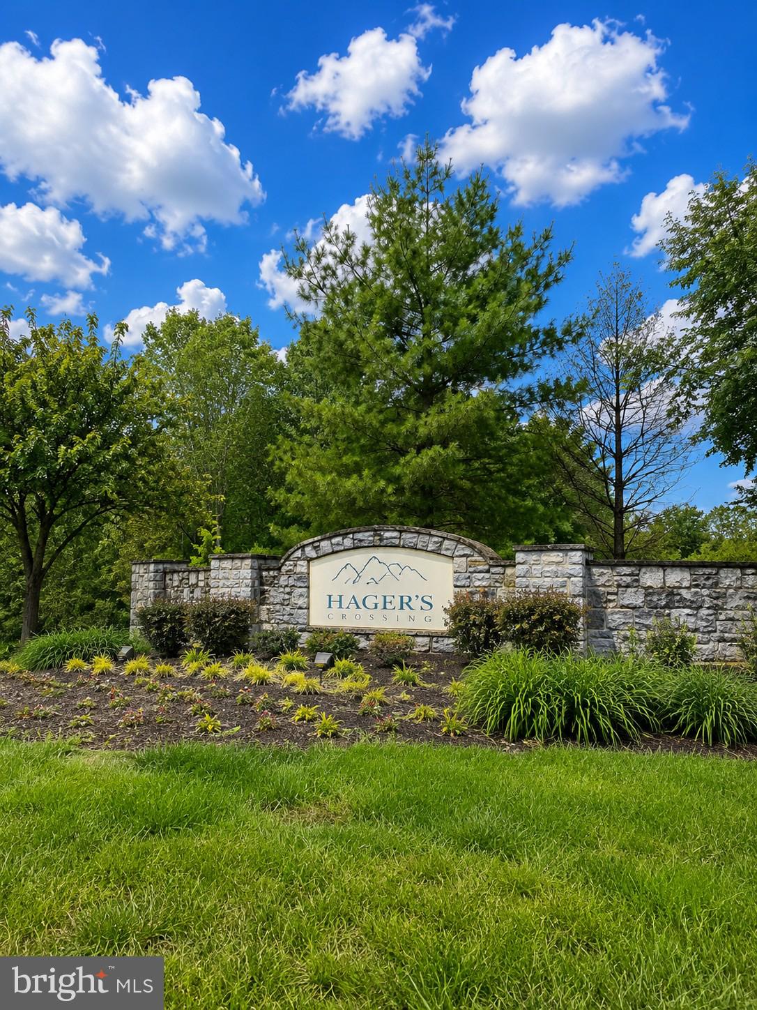 12113 FALLEN TIMBERS CIRCLE