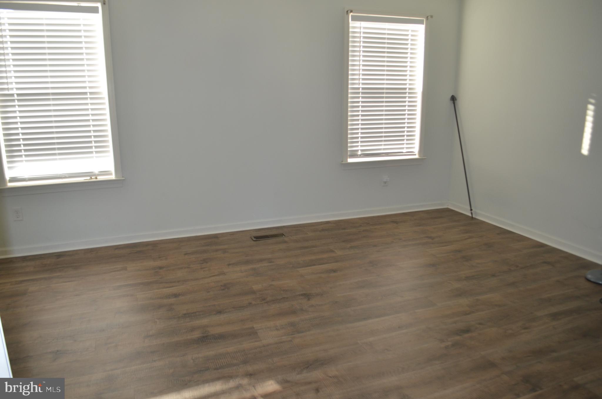 12113 FALLEN TIMBERS CIRCLE