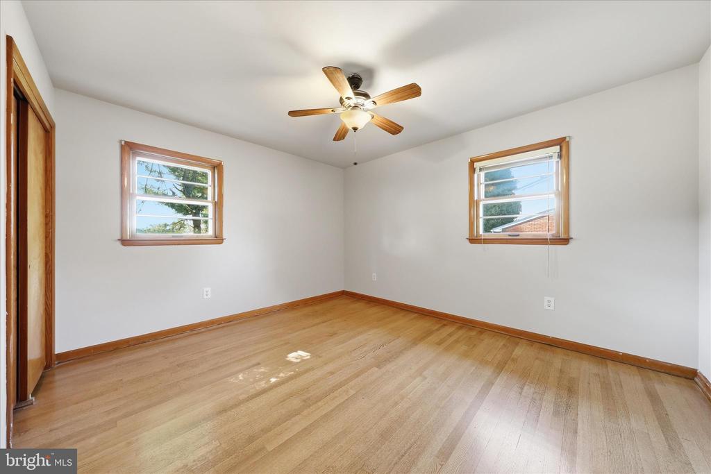 216 JACKSON AVENUE