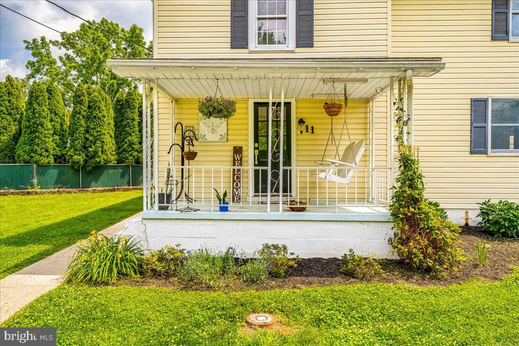 11 MOUNT HEBRON ROAD