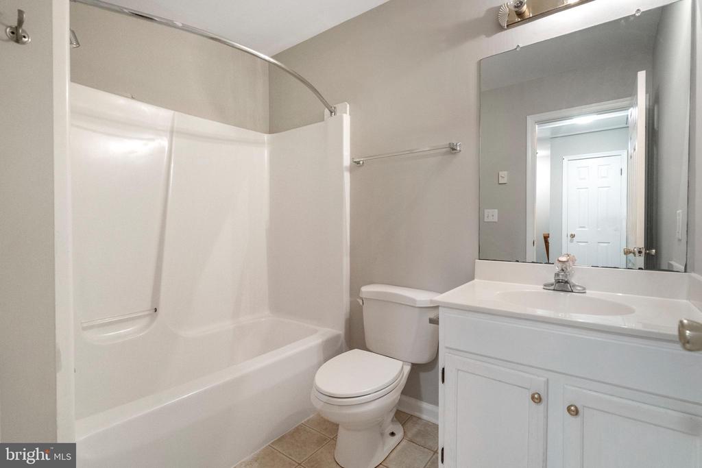 10121 SAINT GEORGE CIRCLE