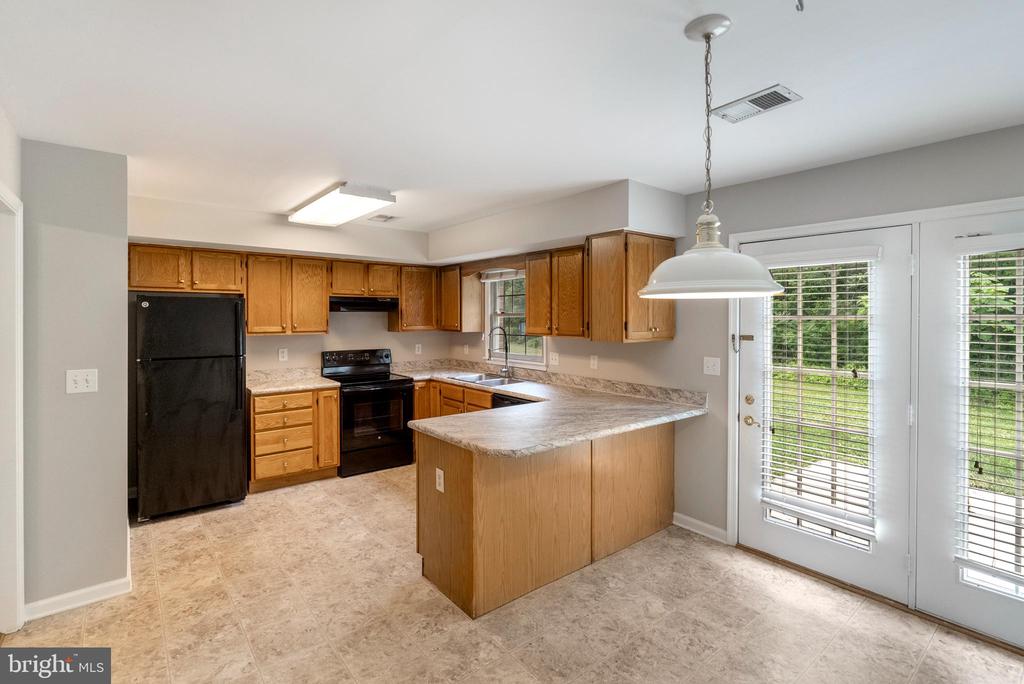 10121 SAINT GEORGE CIRCLE