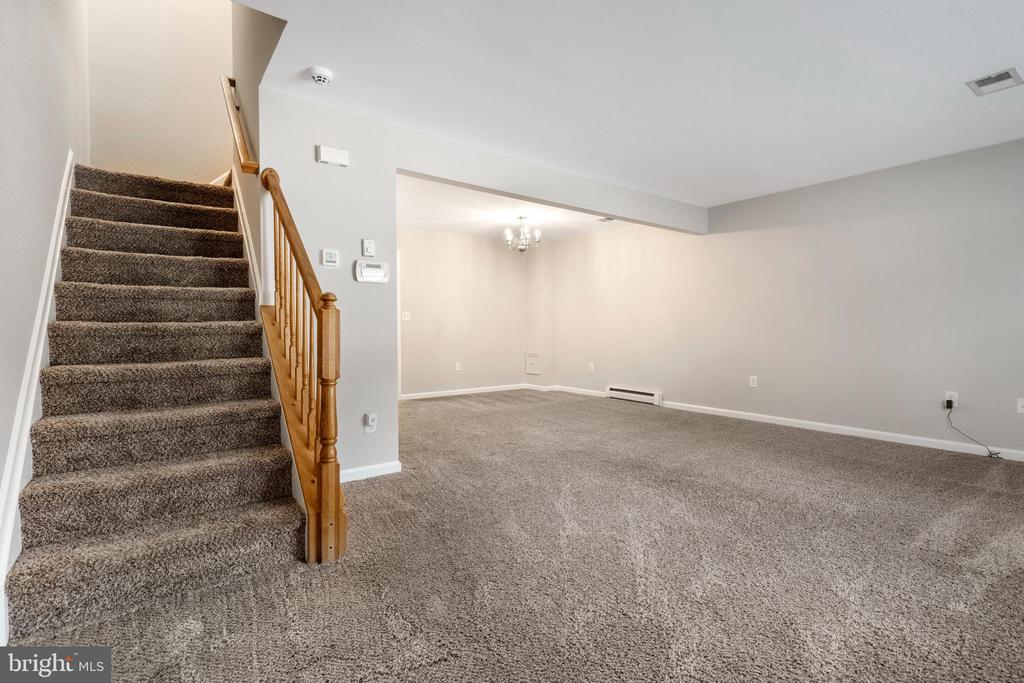 10121 SAINT GEORGE CIRCLE