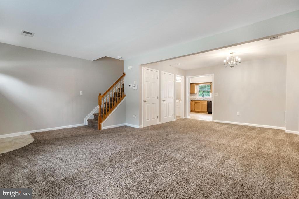 10121 SAINT GEORGE CIRCLE
