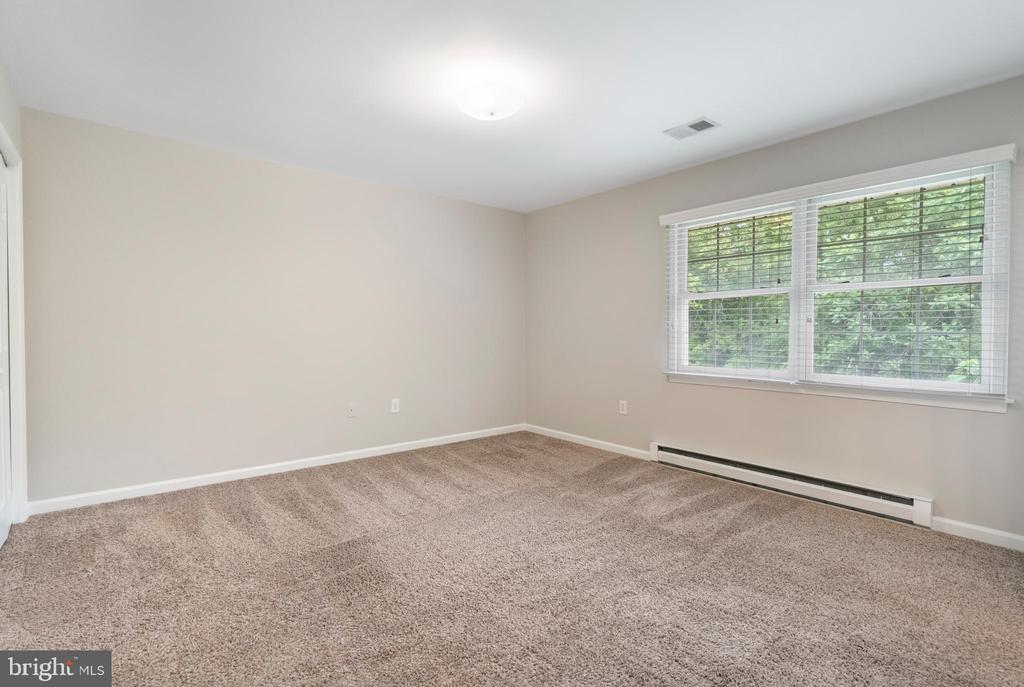 10121 SAINT GEORGE CIRCLE