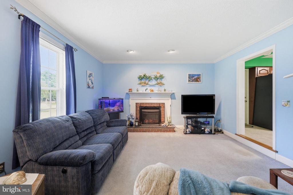 15613 NATURAL WELL ROAD