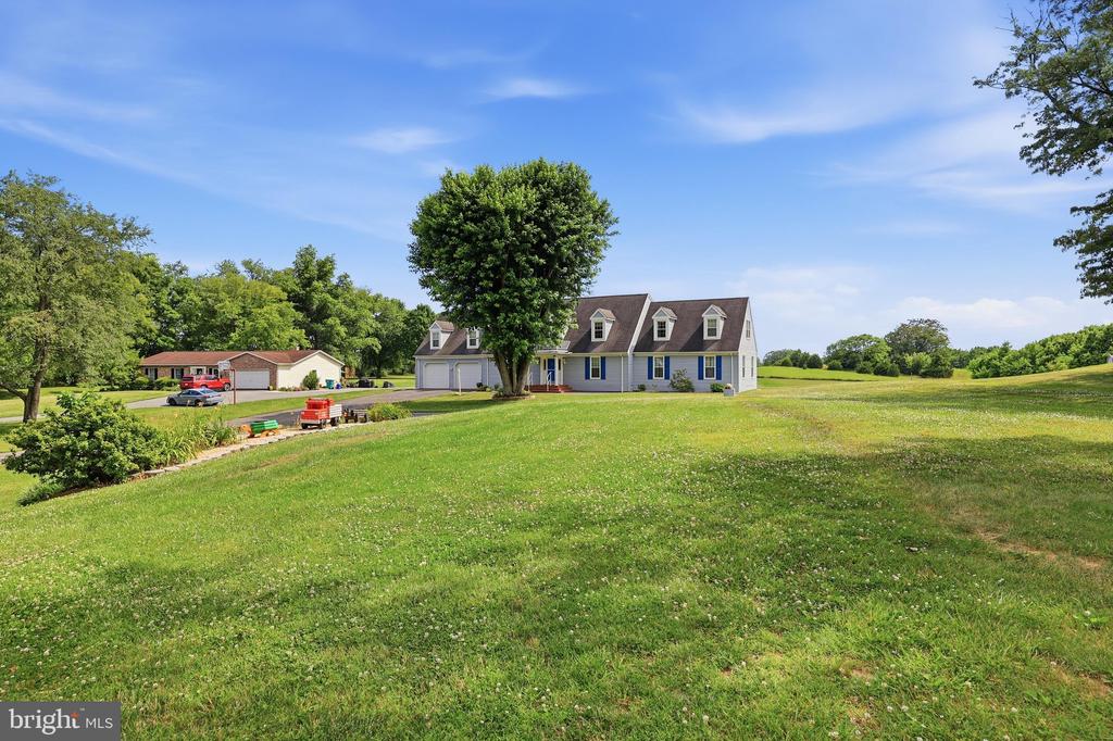 15613 NATURAL WELL ROAD