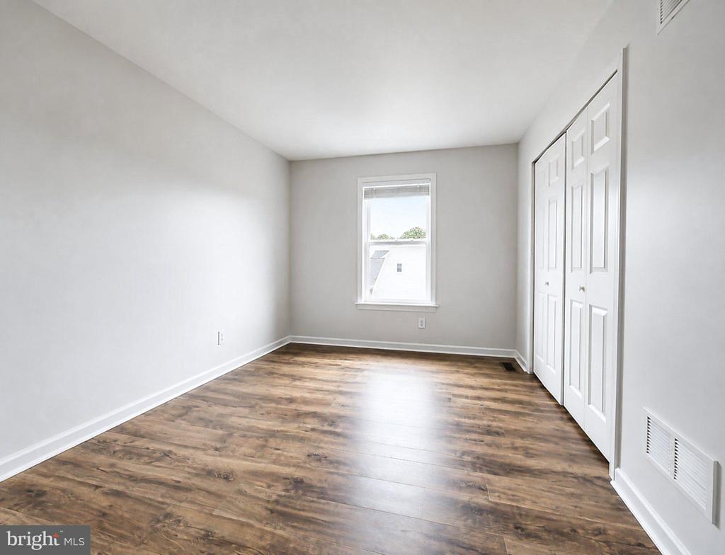 12113 FALLEN TIMBERS CIRCLE