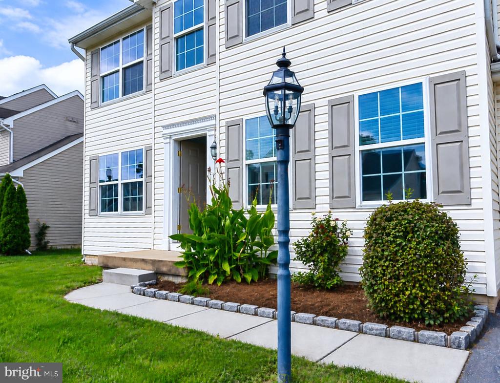 12113 FALLEN TIMBERS CIRCLE