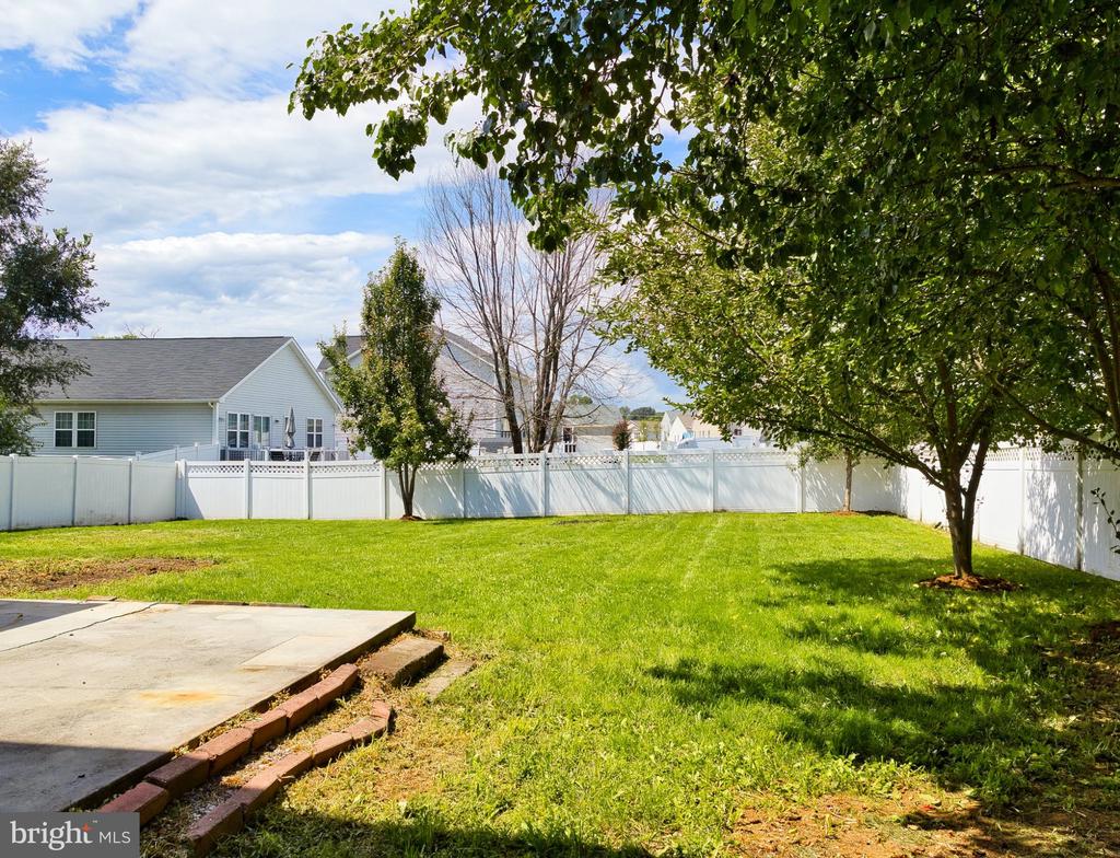 12113 FALLEN TIMBERS CIRCLE