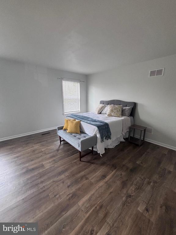 12113 FALLEN TIMBERS CIRCLE
