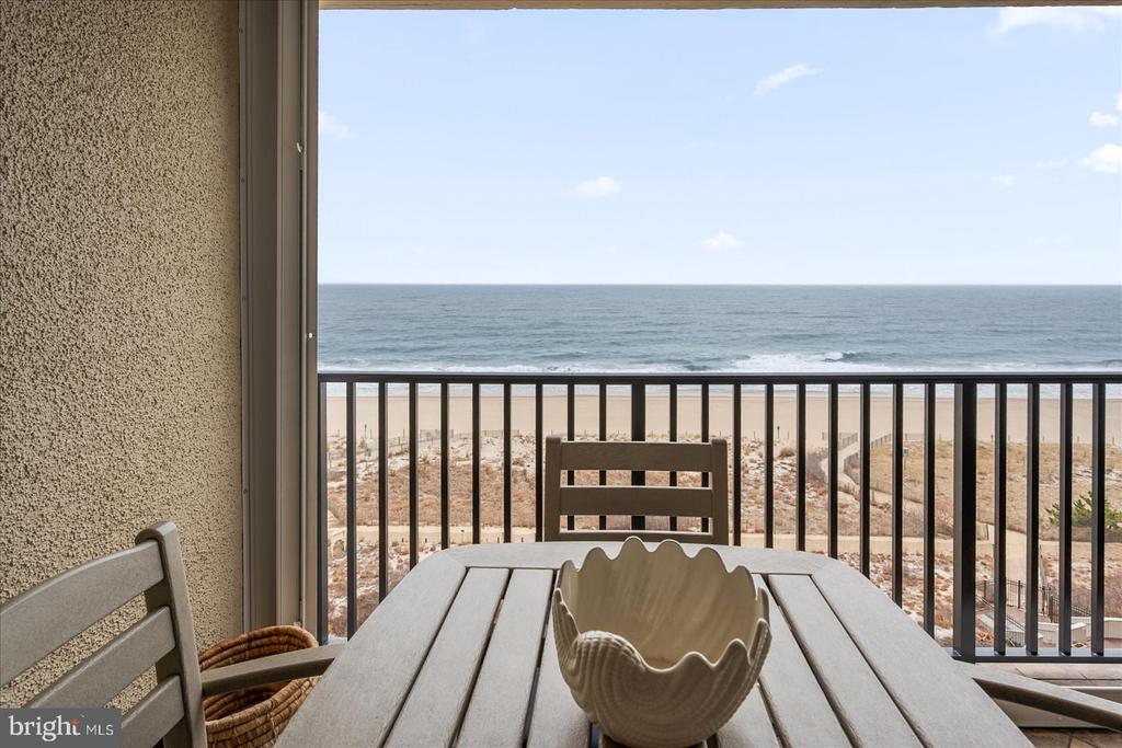 11400 COASTAL HIGHWAY Unit: 7J