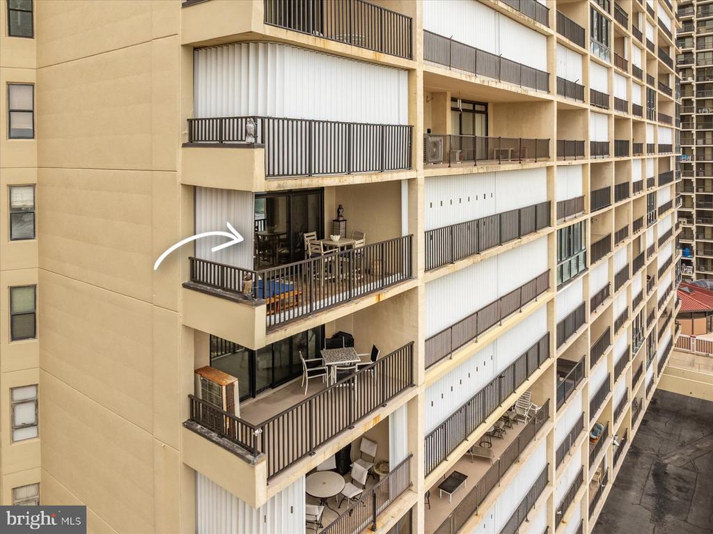 11400 COASTAL HIGHWAY Unit: 7J