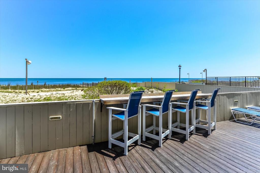 11400 COASTAL HIGHWAY Unit: 7J