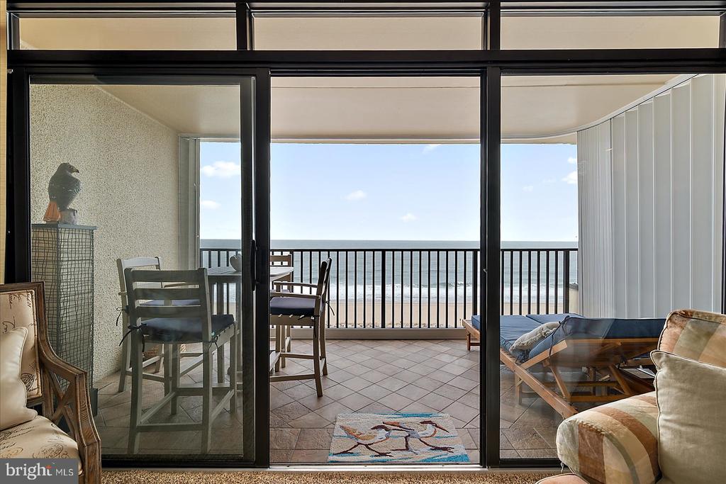 11400 COASTAL HIGHWAY Unit: 7J