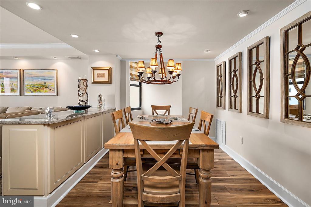 11400 COASTAL HIGHWAY Unit: 7J