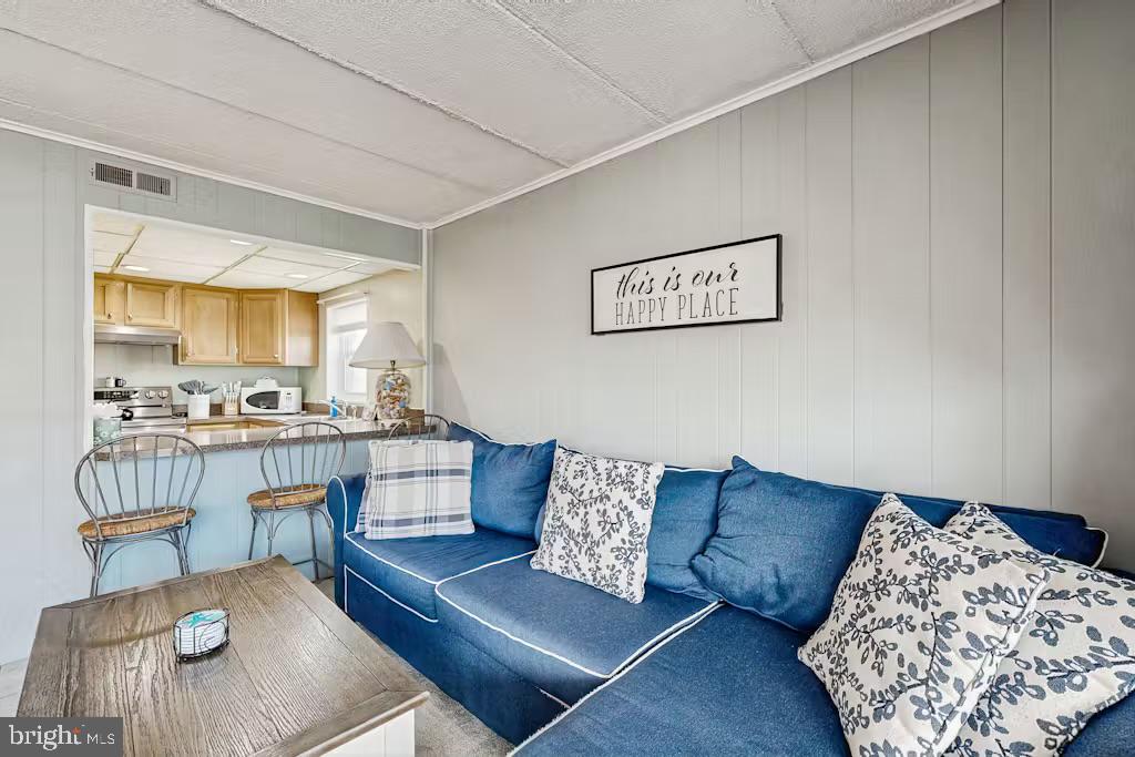 15 143RD STREET 302