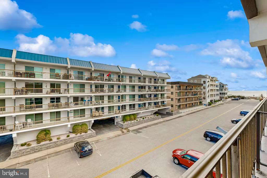 15 143RD STREET 302