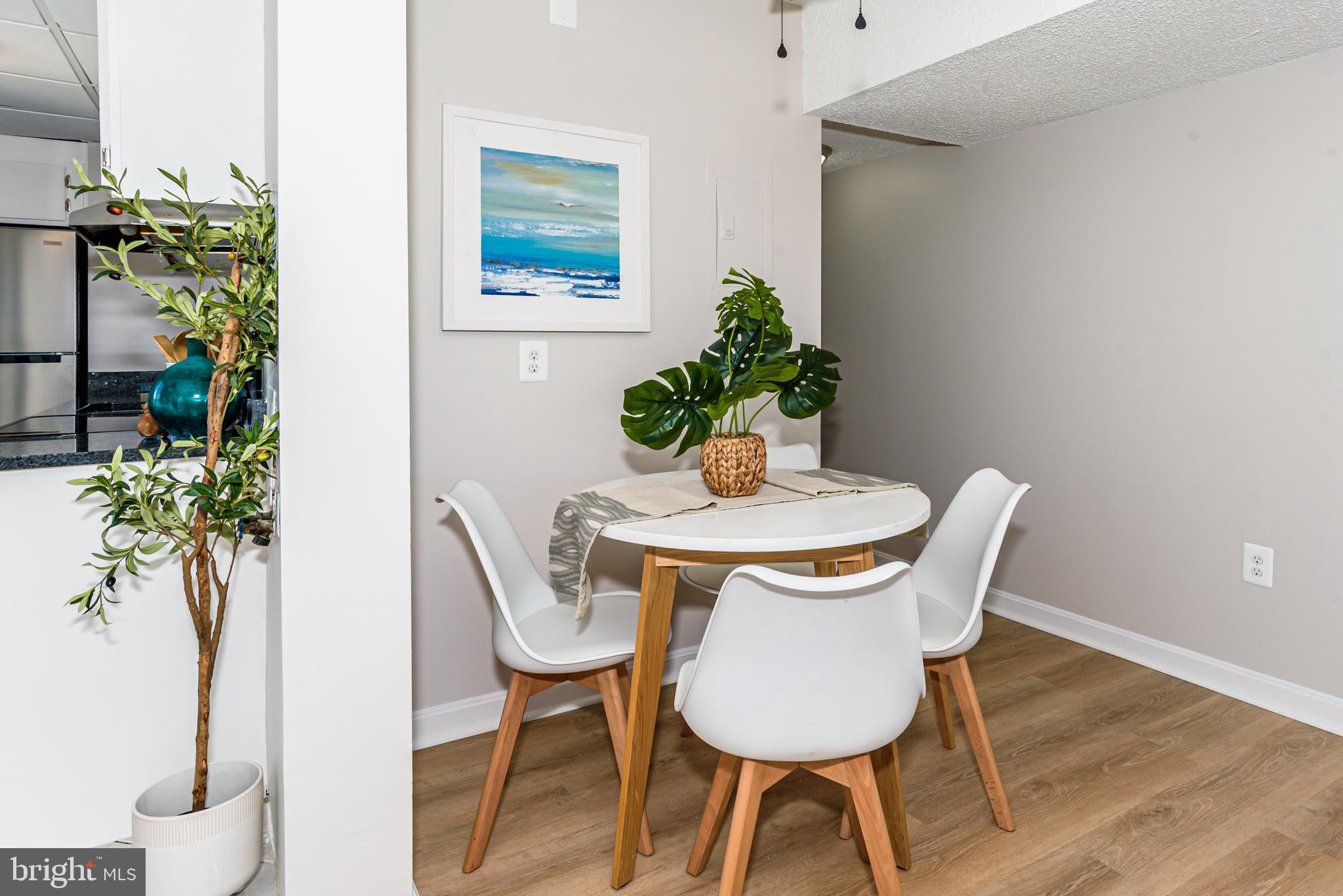 13400 COASTAL HIGHWAY S905