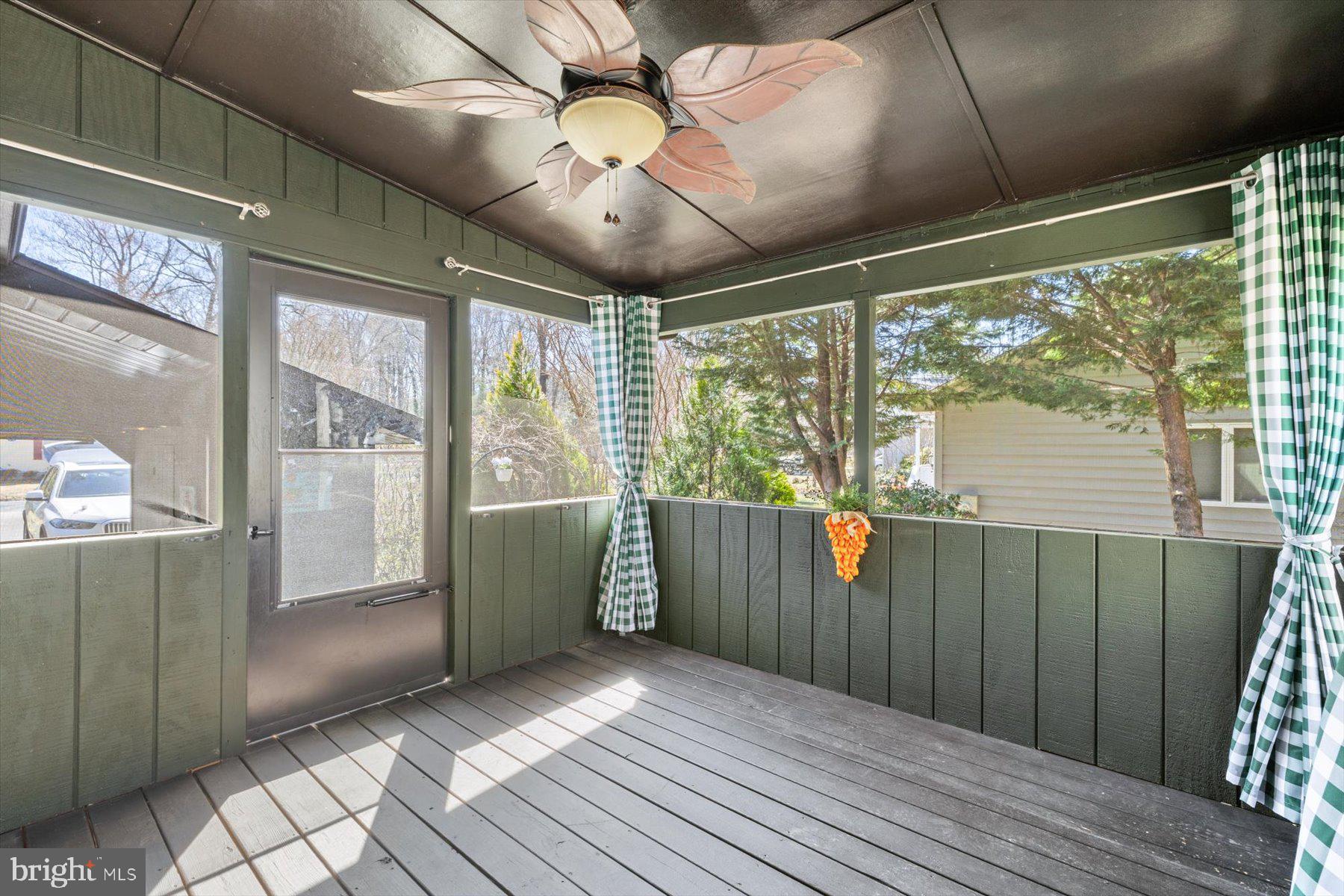 13 SLOOP LANE