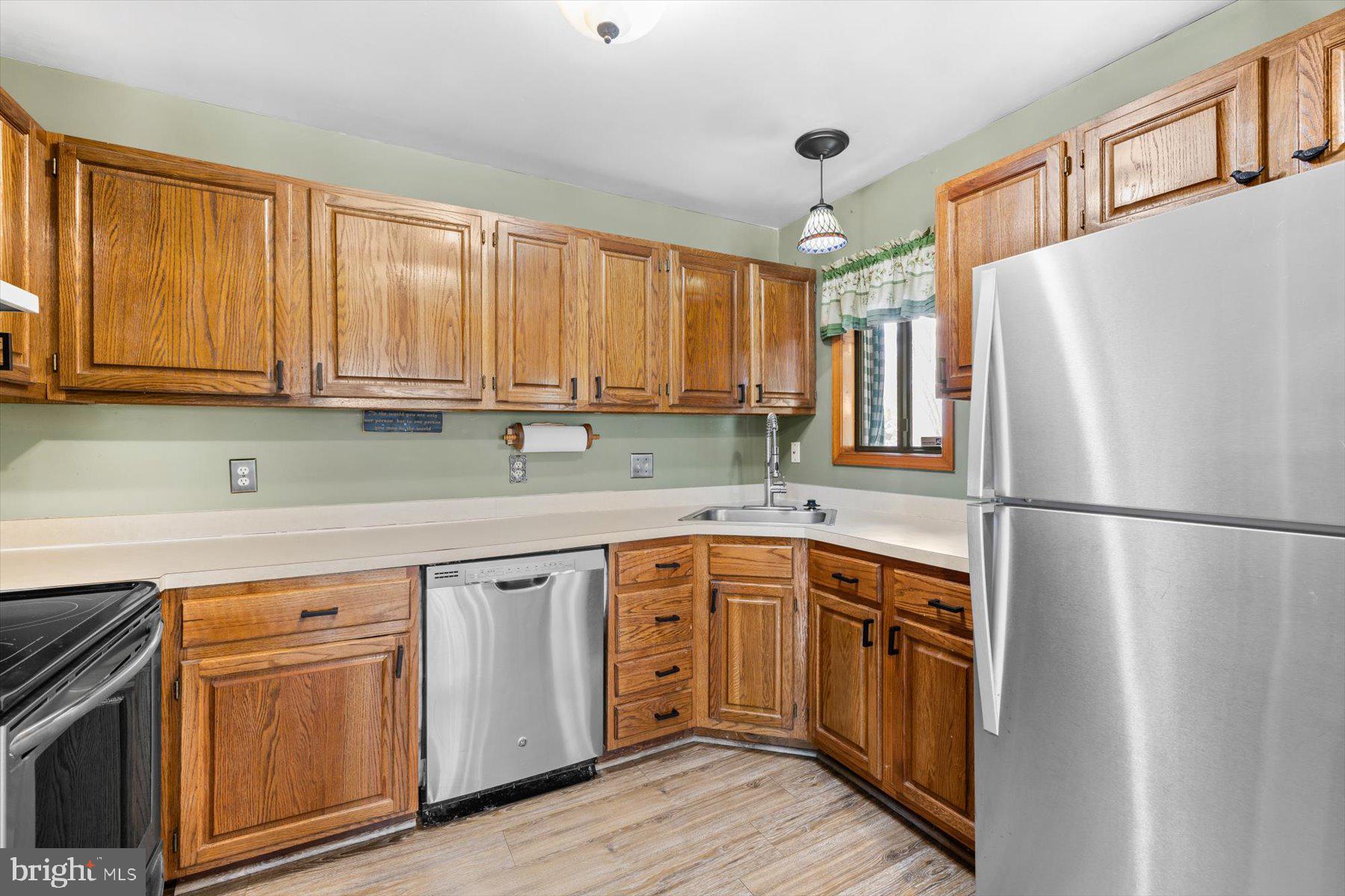 13 SLOOP LANE