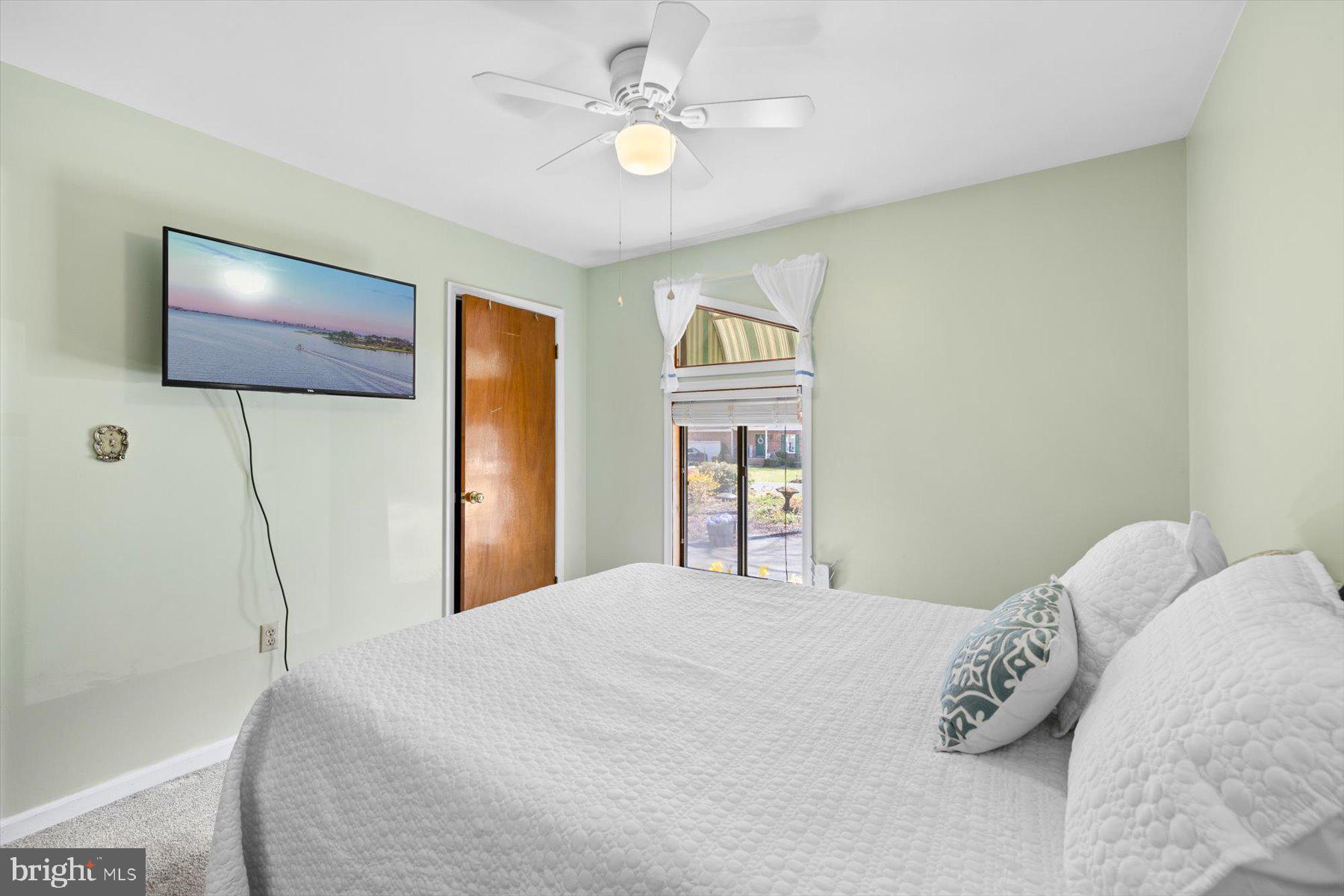 13 SLOOP LANE