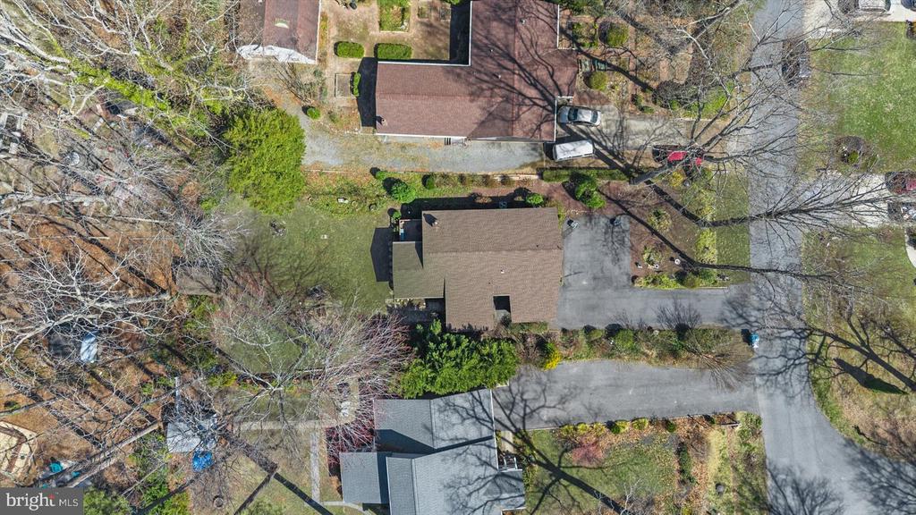 13 SLOOP LANE