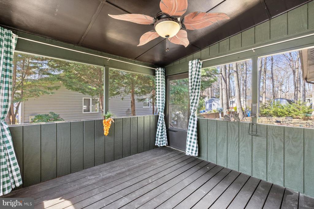 13 SLOOP LANE