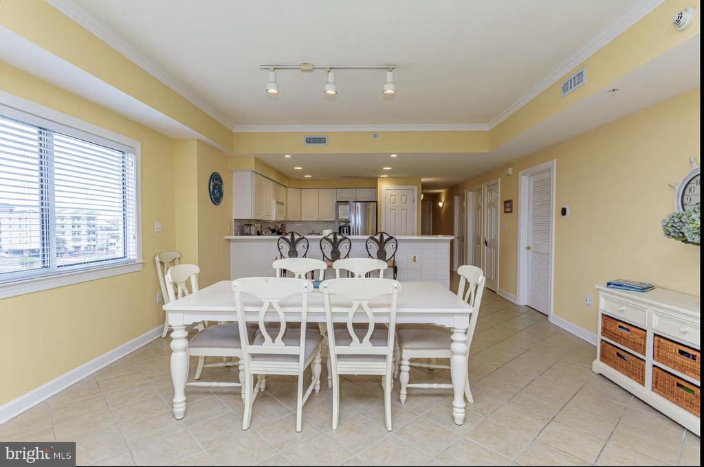 105 63RD STREET Unit: 406