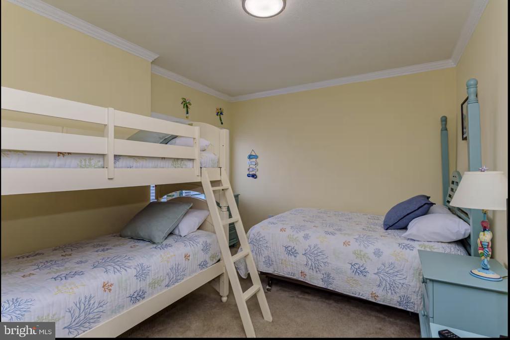 105 63RD STREET Unit: 406
