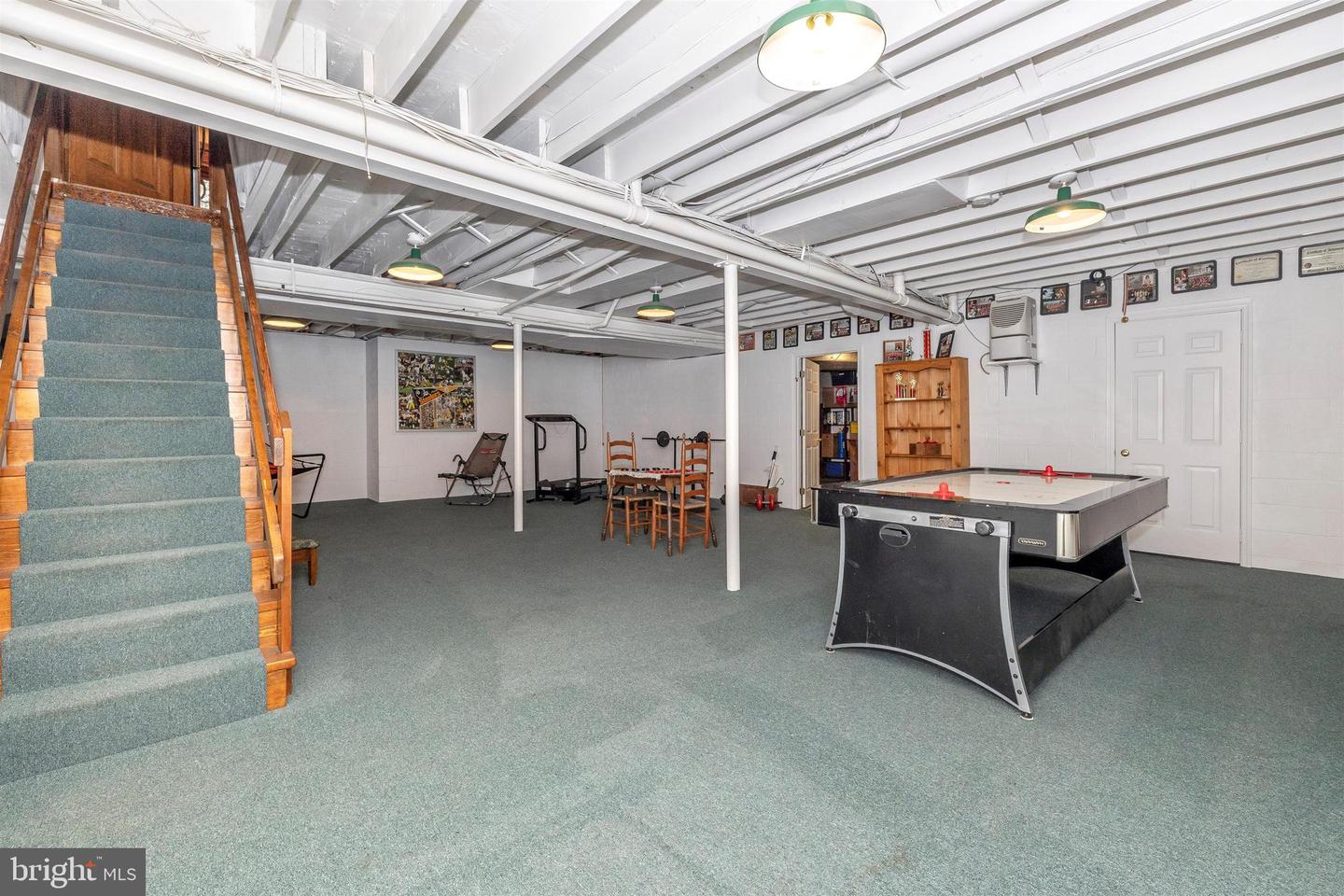 425 Dicks Dam ROAD