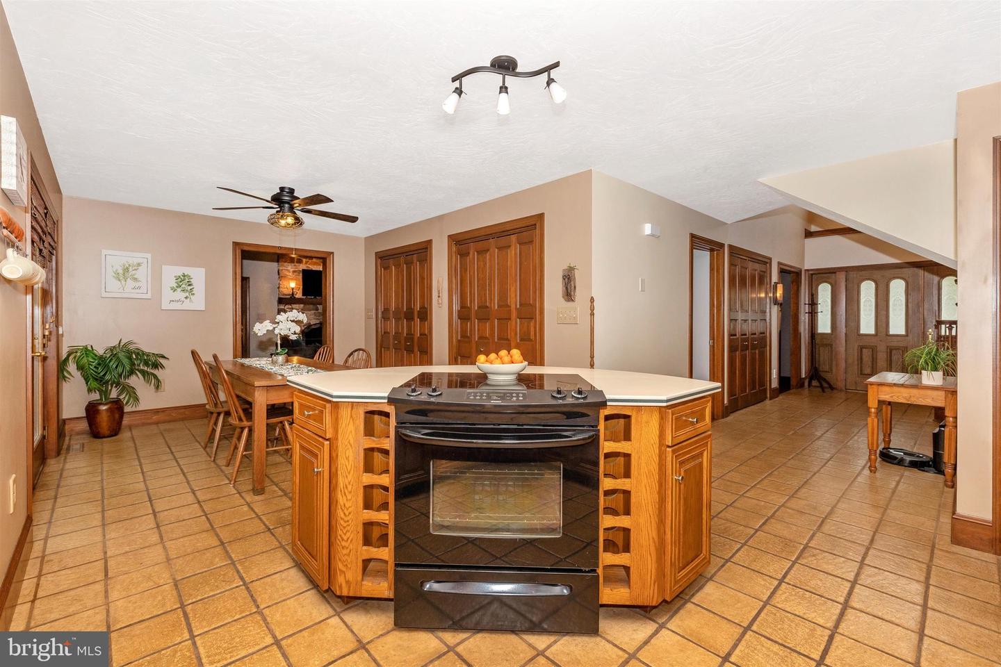 425 Dicks Dam ROAD