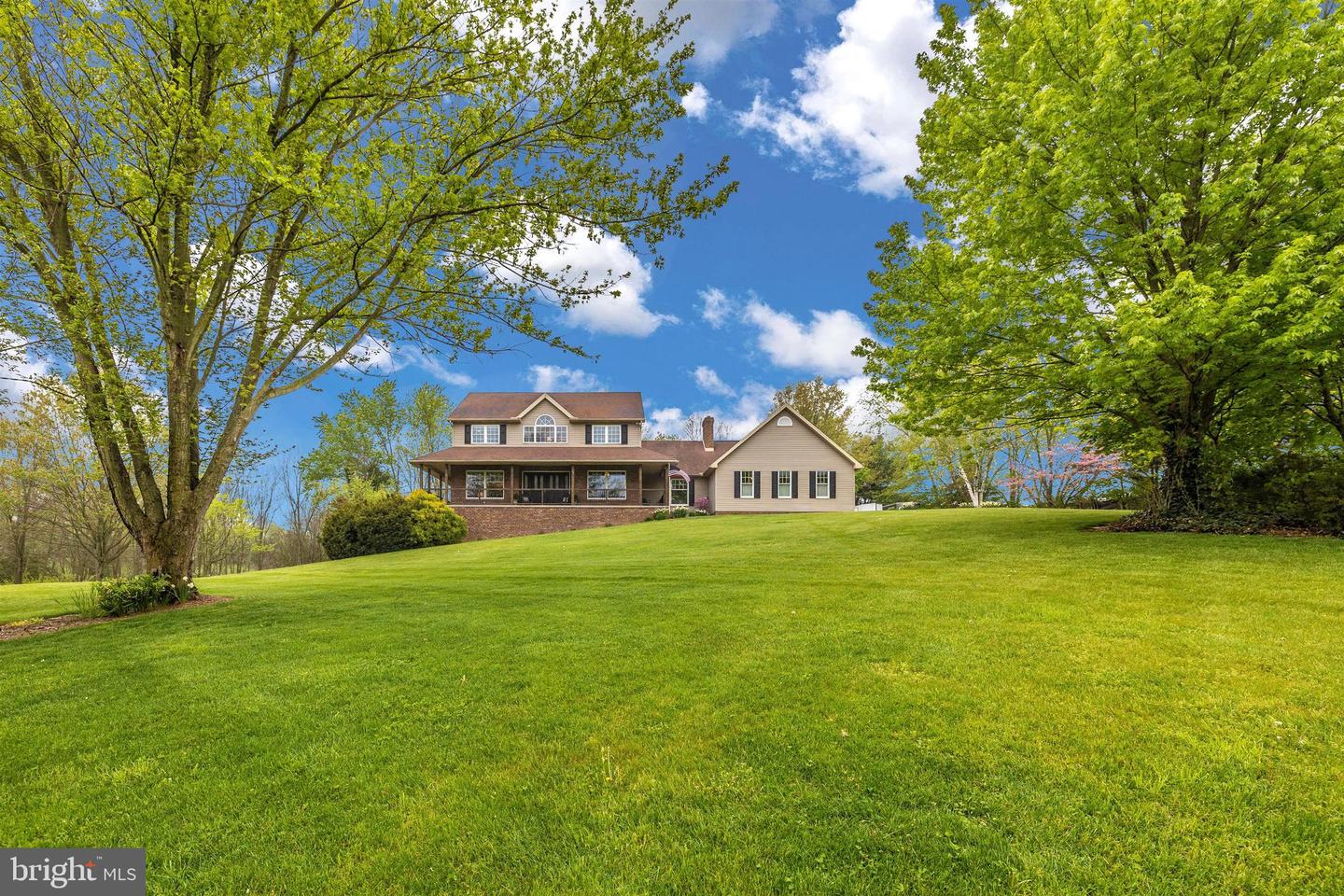 425 Dicks Dam ROAD