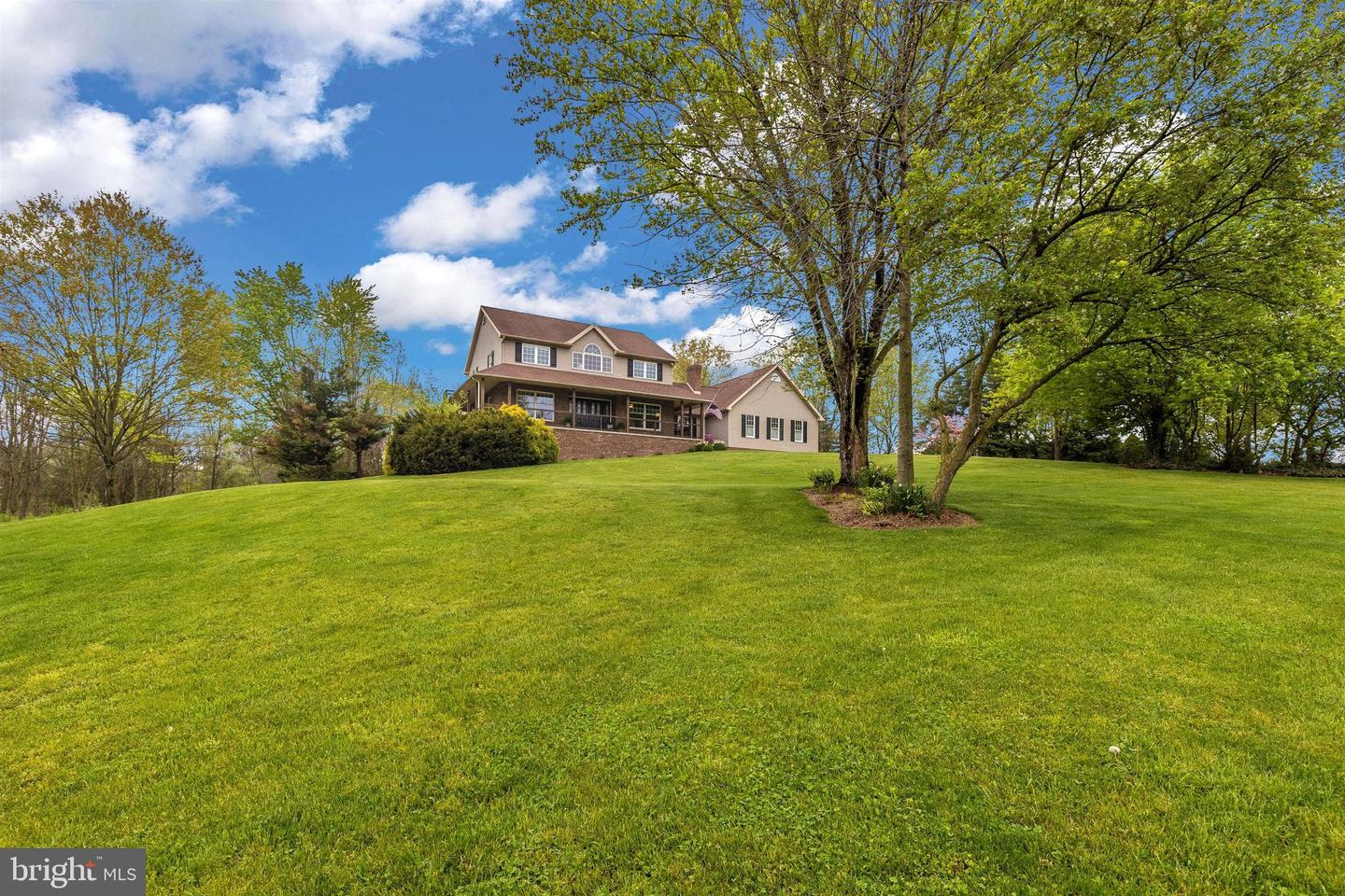 425 Dicks Dam ROAD