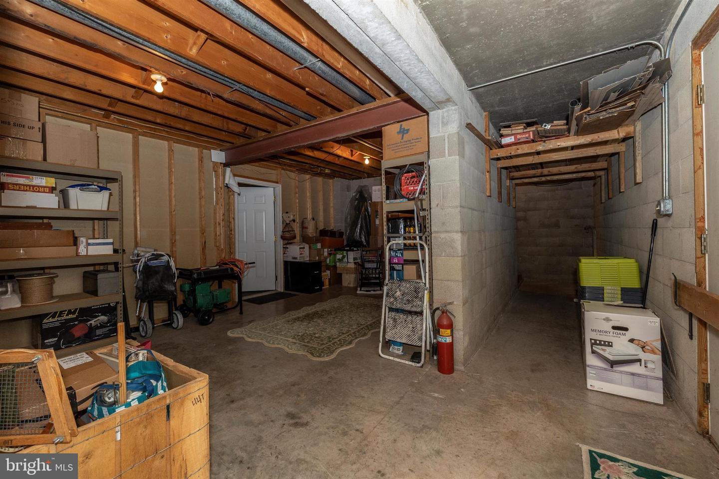 425 Dicks Dam ROAD