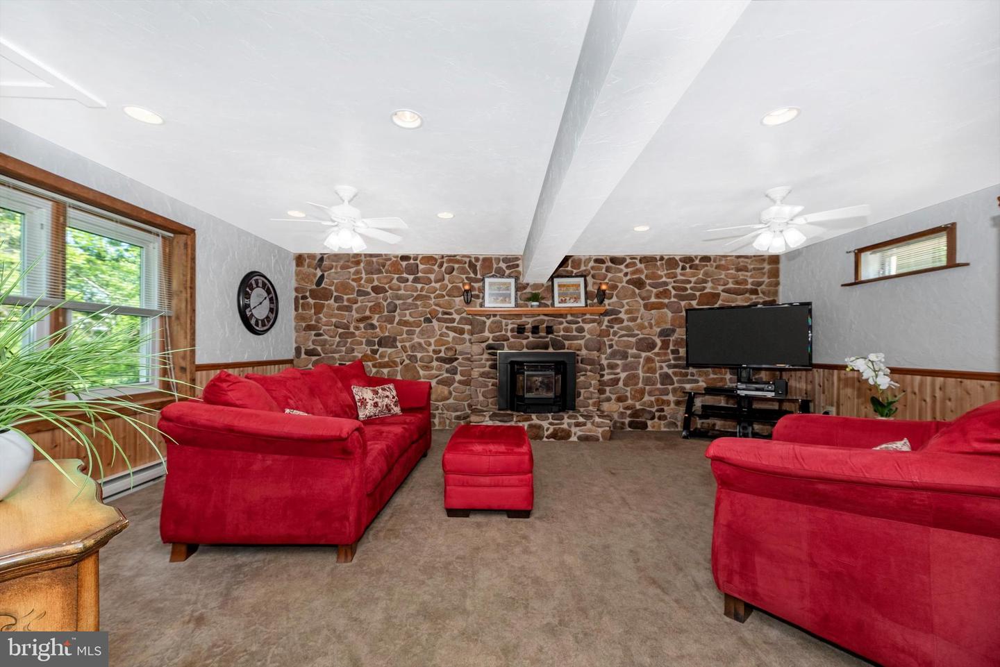 1058 Pickett DRIVE