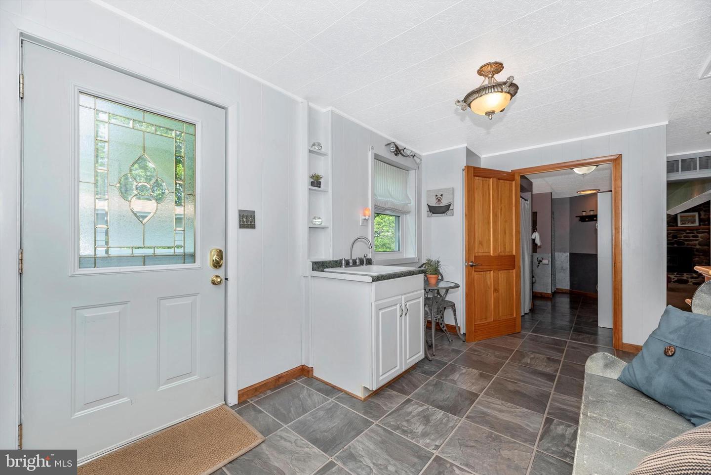 1058 Pickett DRIVE