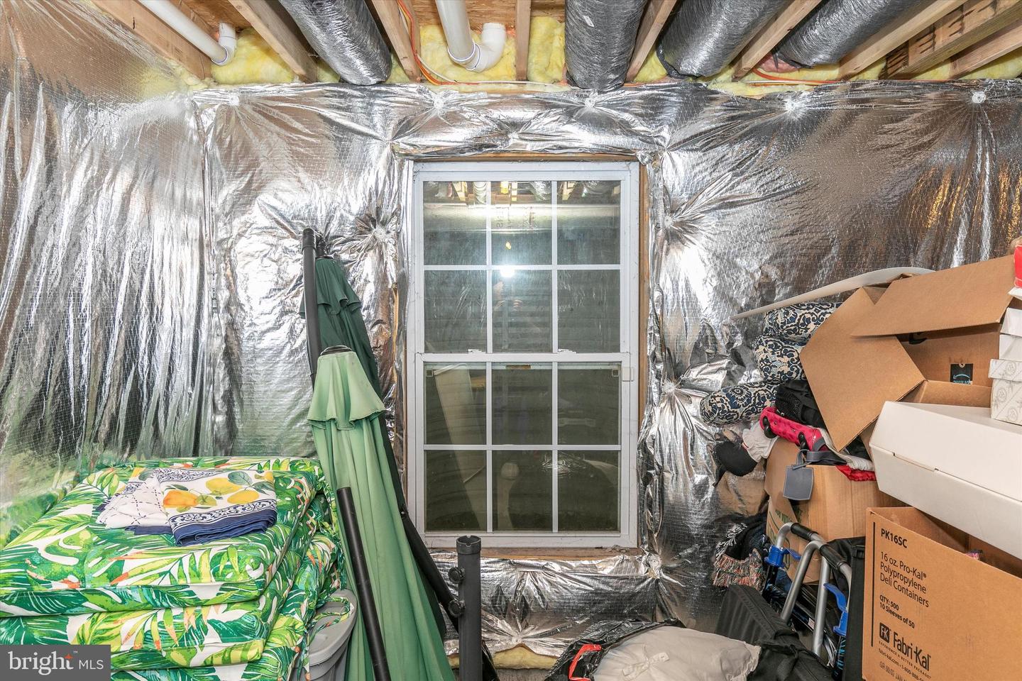 285 W Crest View LANE