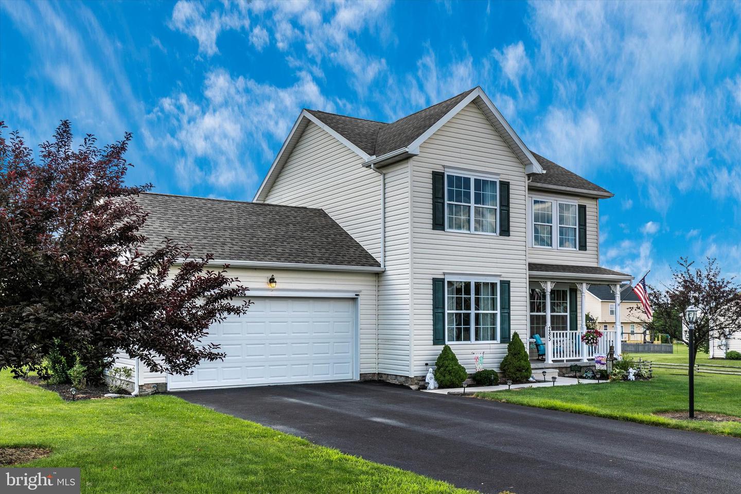 285 W Crest View LANE