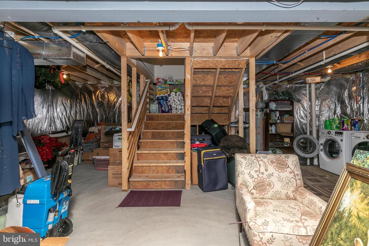 285 W Crest View LANE