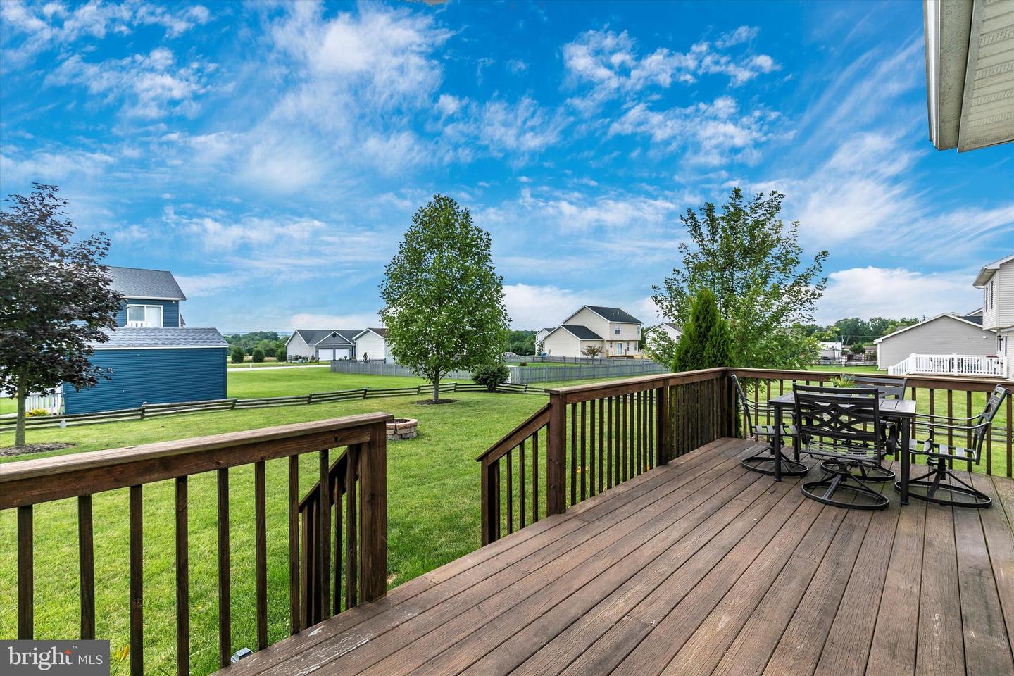 285 W Crest View LANE