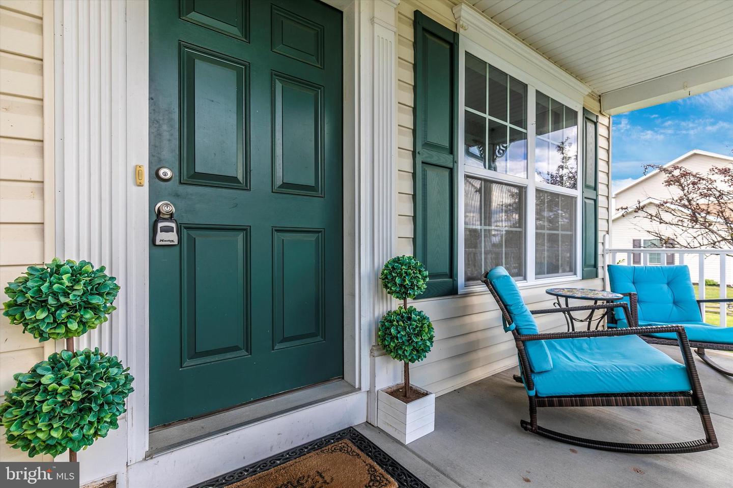 285 W Crest View LANE