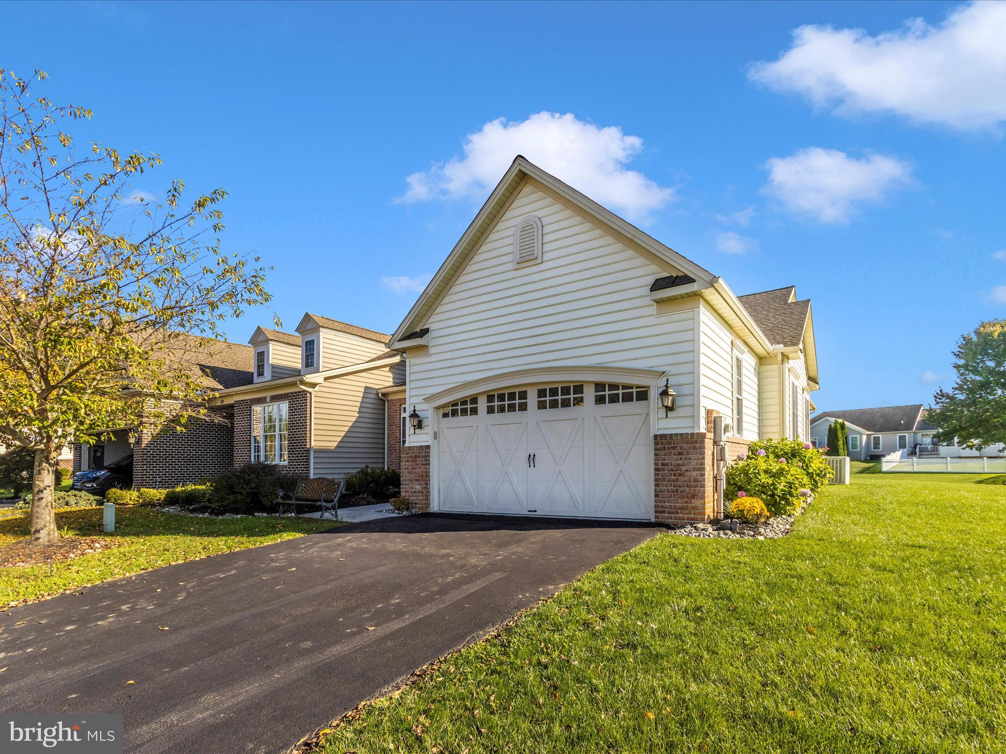 115 Saint Michaels WAY