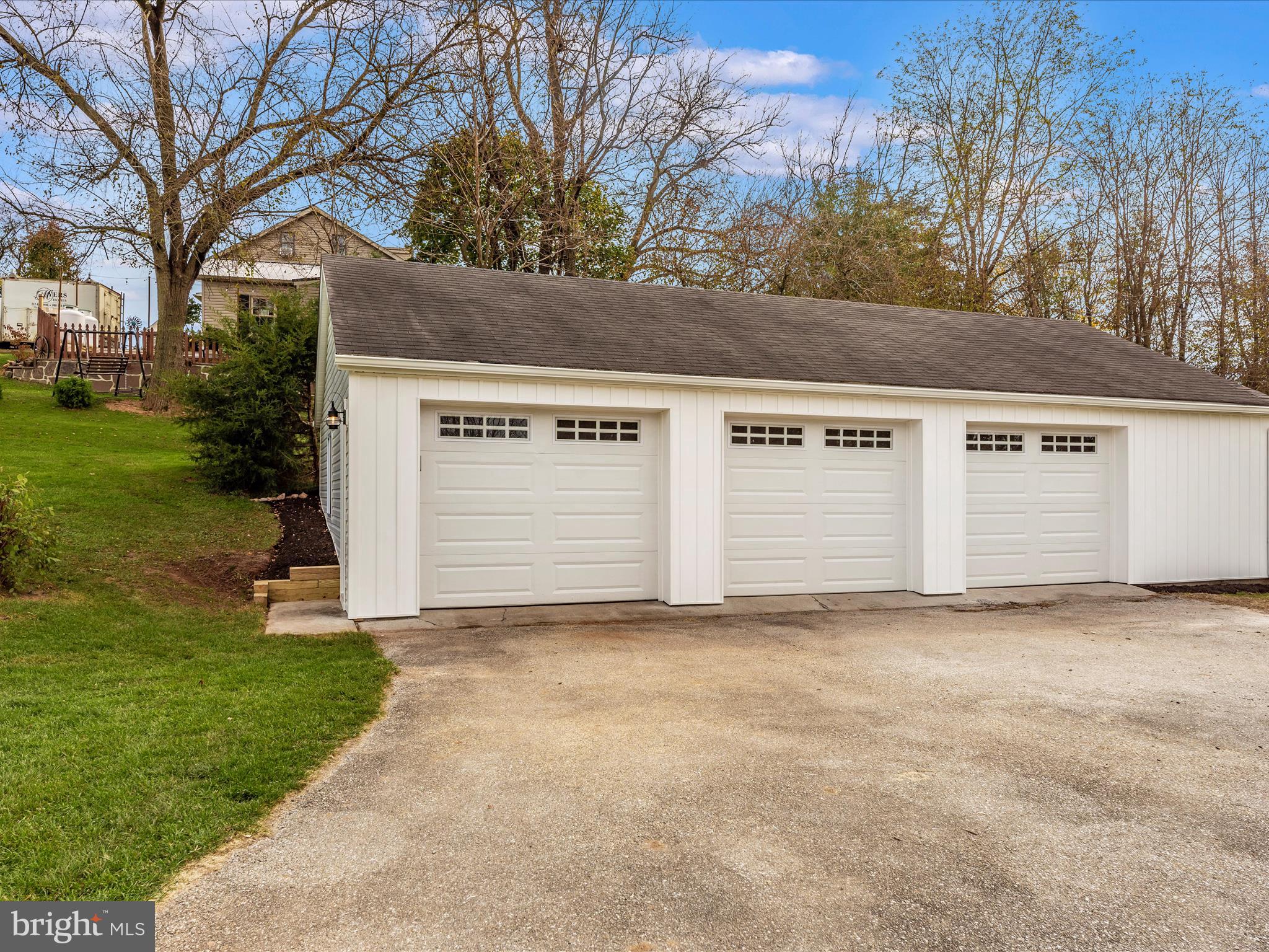 370 Mount Misery ROAD