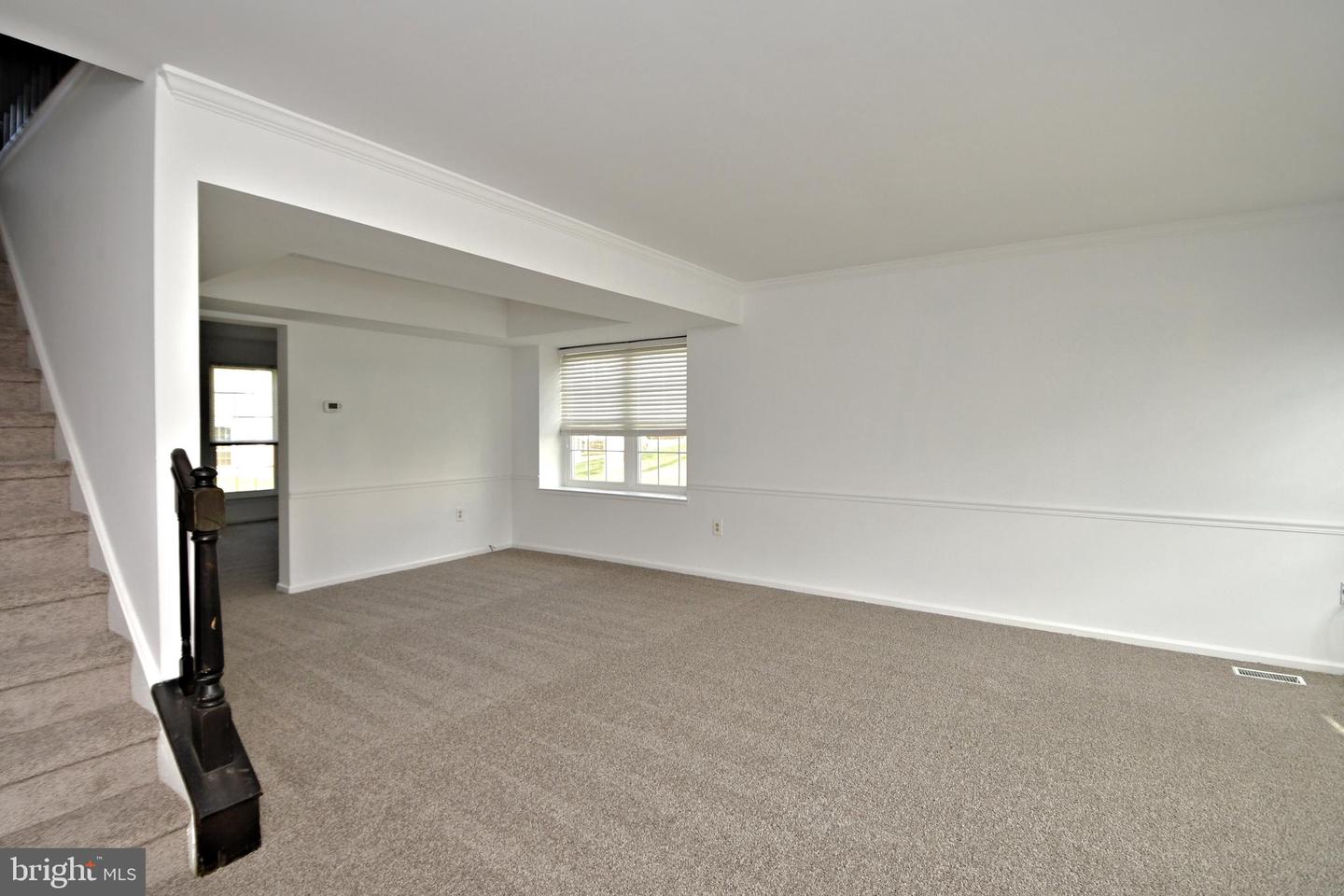 670 Gray CIRCLE