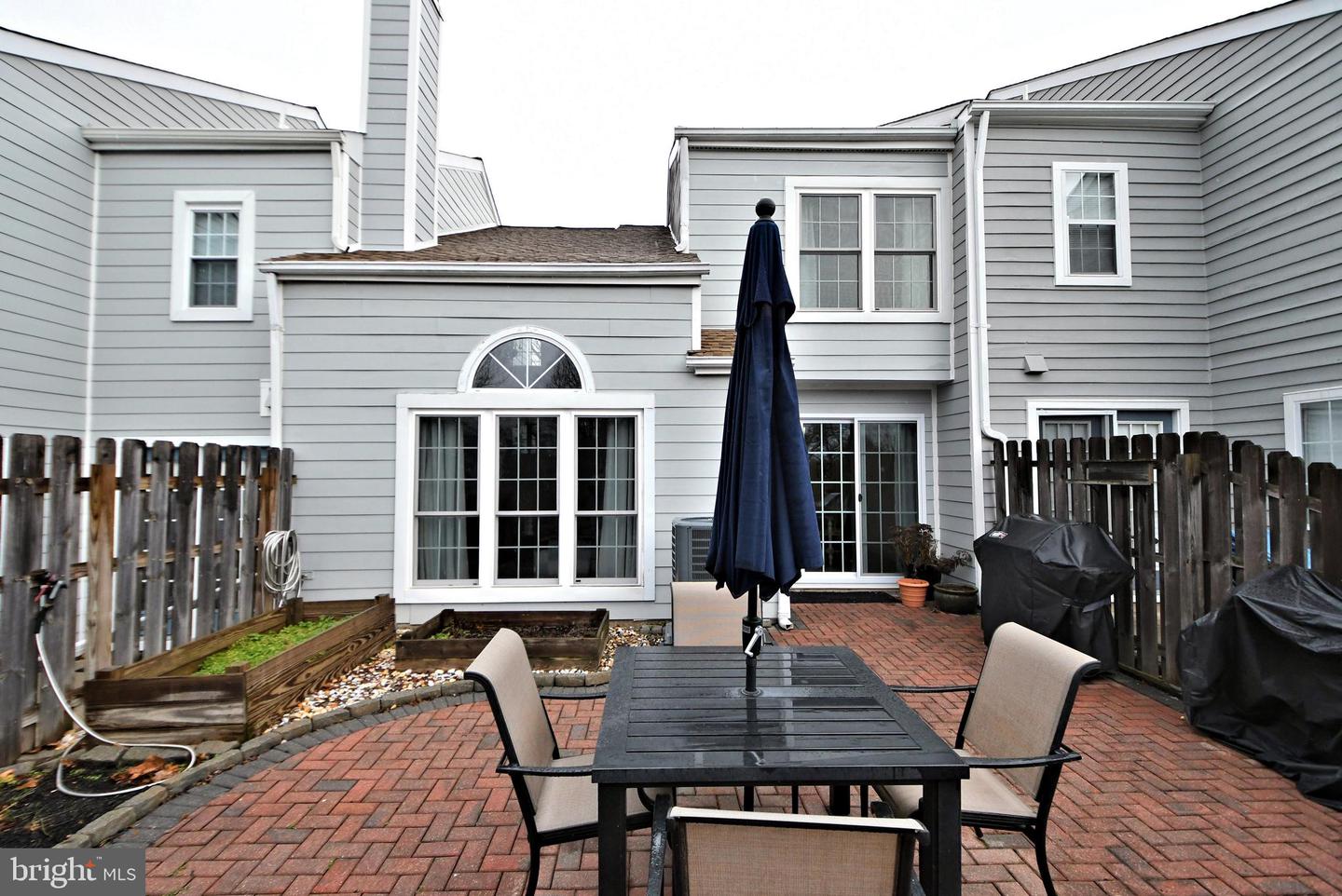 473 Trumbull COURT