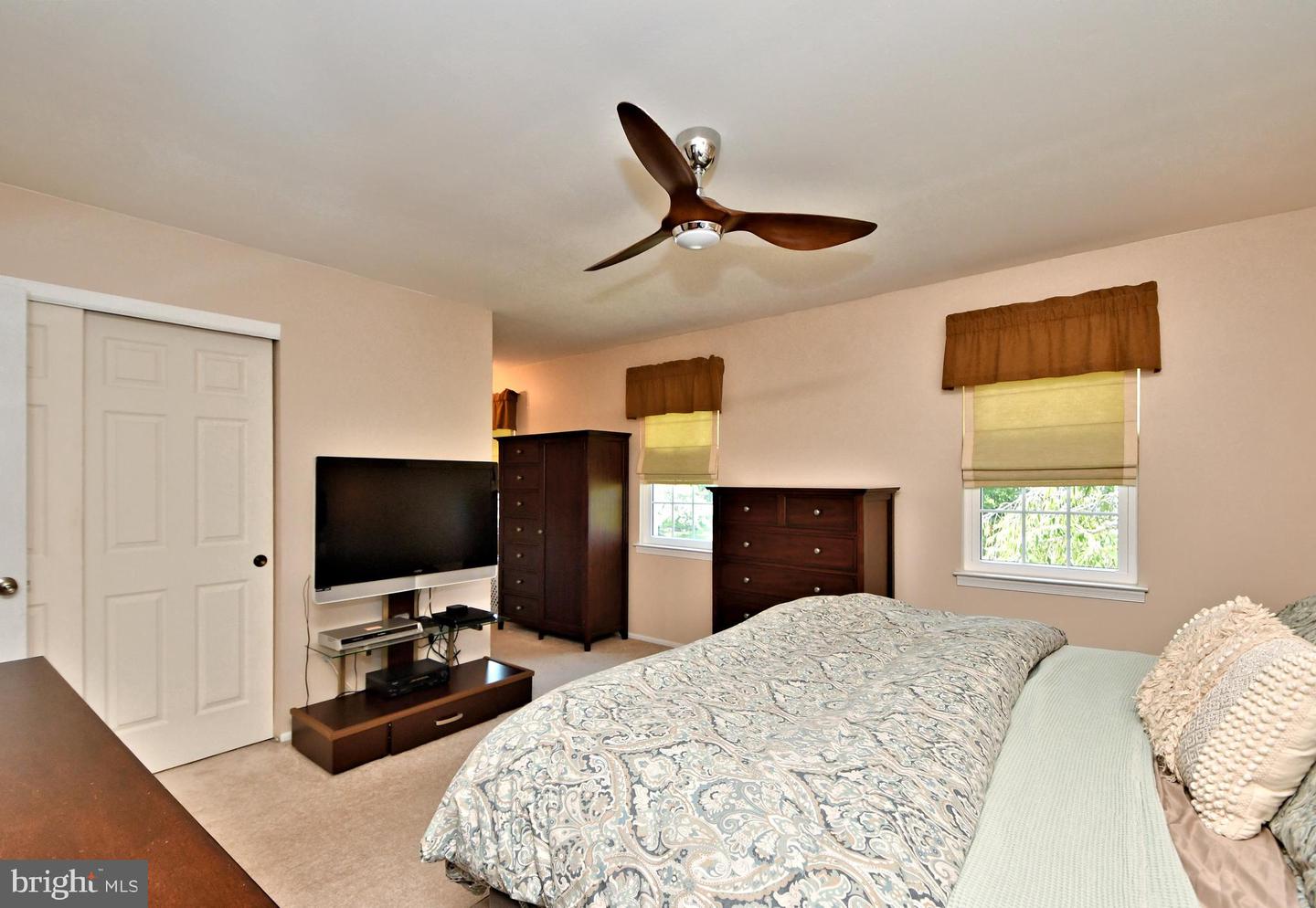 13 Remy PLACE
